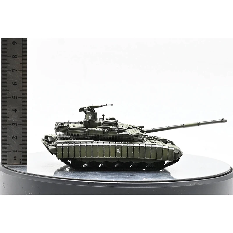 5M 1:72 Scale Plastic T90M Main Battle Tank Model Militarized Combat Track Type Classics Souvenir Collection Gift Static Display