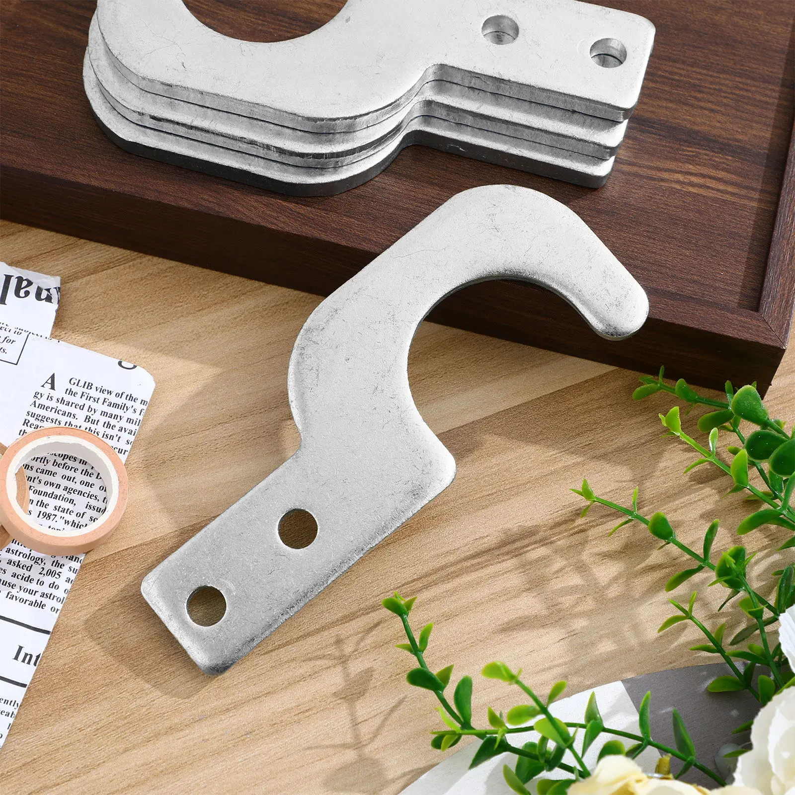 4Pcs Heavy Duty Scaffold Step Hook Metal Scaffold Board Support Anti Slip Safety Lock for Construction Platform