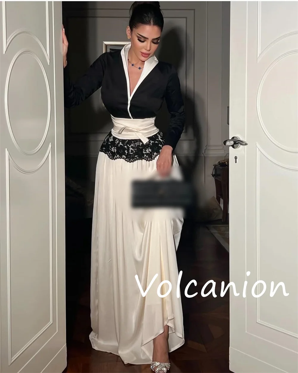 Moda personalizzata Jersey Sash Piega A-line Scollo a V Abiti lunghi Occasioni su misura Alta qualità Squisito