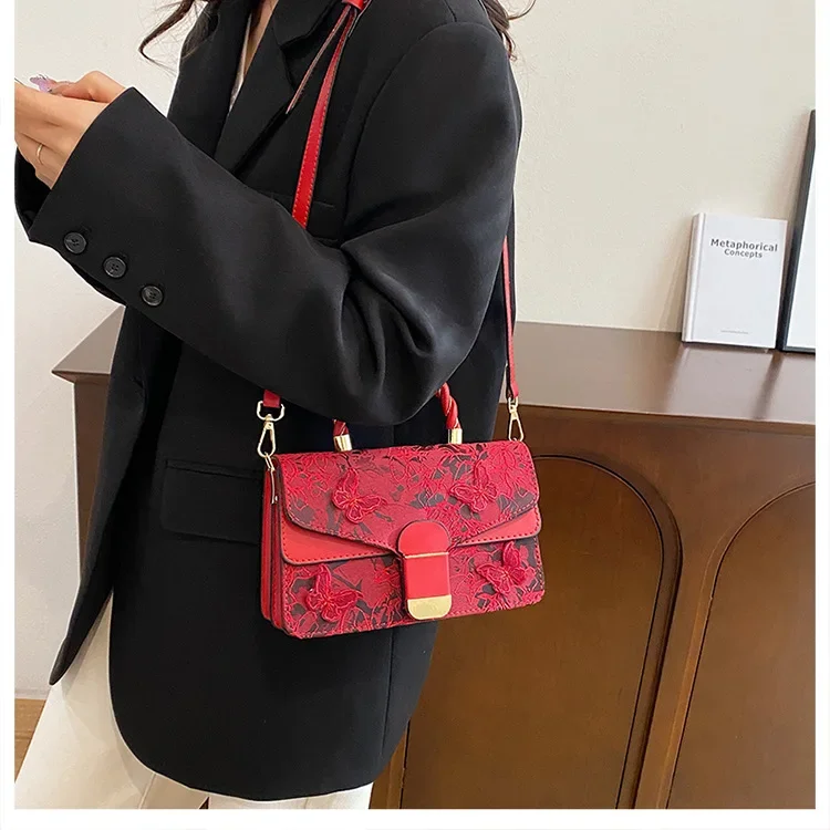 

2025 Luxury Niche! Women's Linen Embroidered Woven Crossbody Adjustable Strap Artisanal Small Messenger | High-End for Bohemians