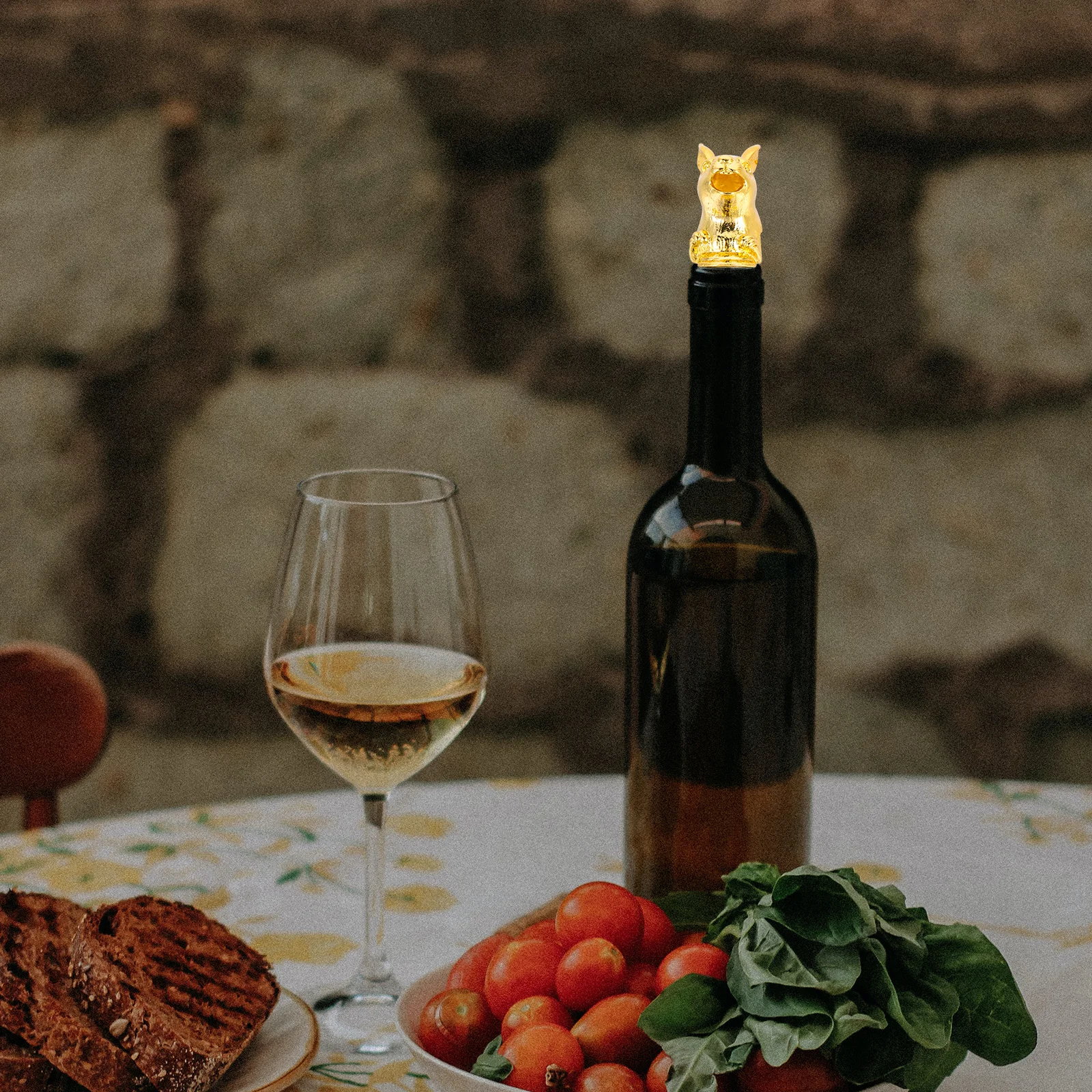 

Golden Rabbit Wine Bottle Stopper Zinc Alloy Airtight Seal for Wine Cocktail Bottles Decorative Household Beverage