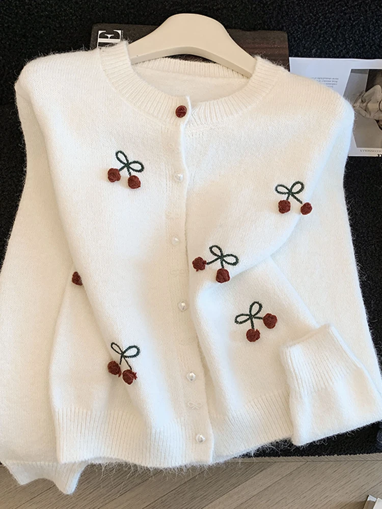 

Anti-Aging round Ne Long Sve Knitted Sweater Women's Spring Faion Loose Slimming Base irt Top Princ Sle Embroidery