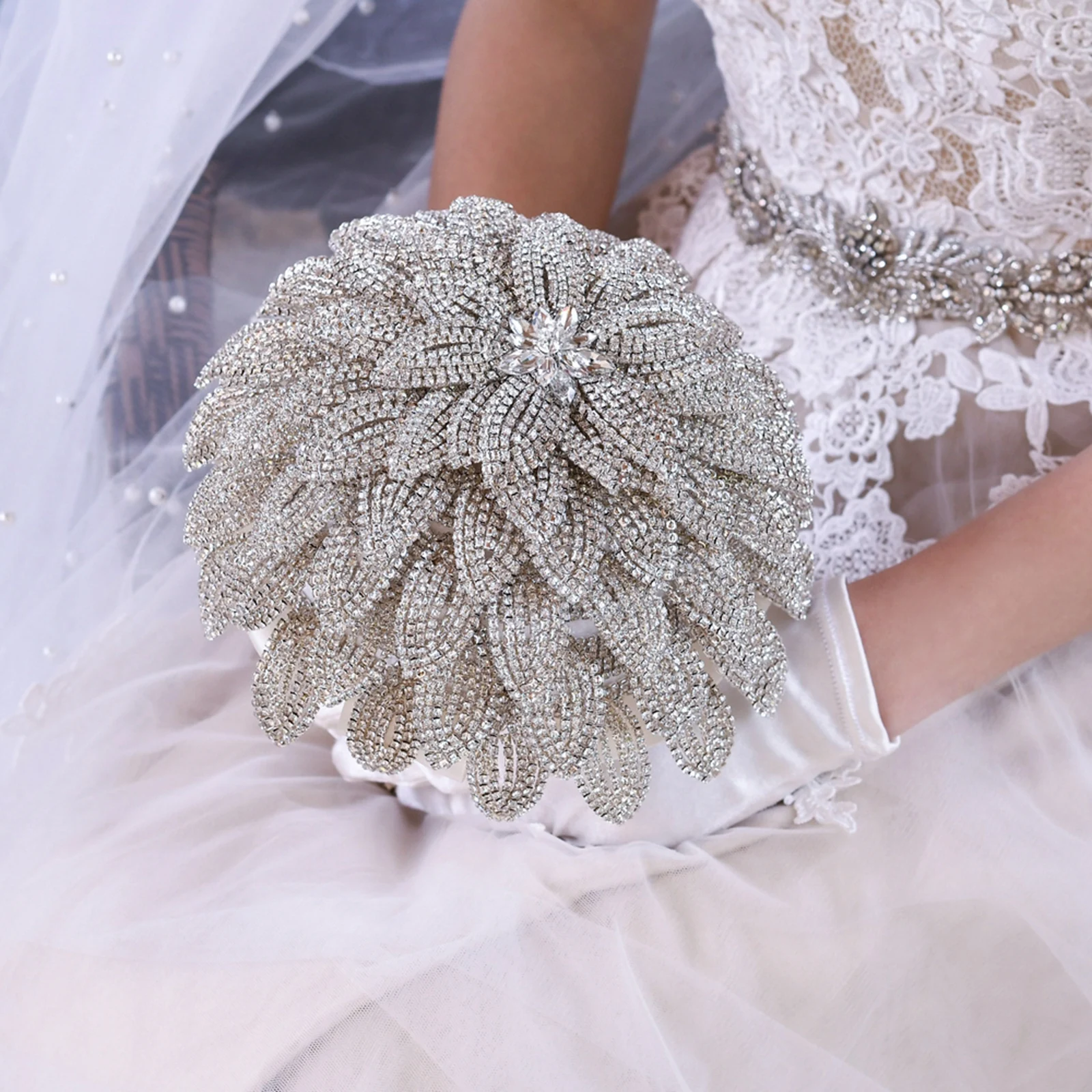 Sparkle Bridal Bouquet Wedding Bouquet for Bride Bridal Crystal Flower Bouquet Marriage Accessories Silver Wedding Hand Bouquet