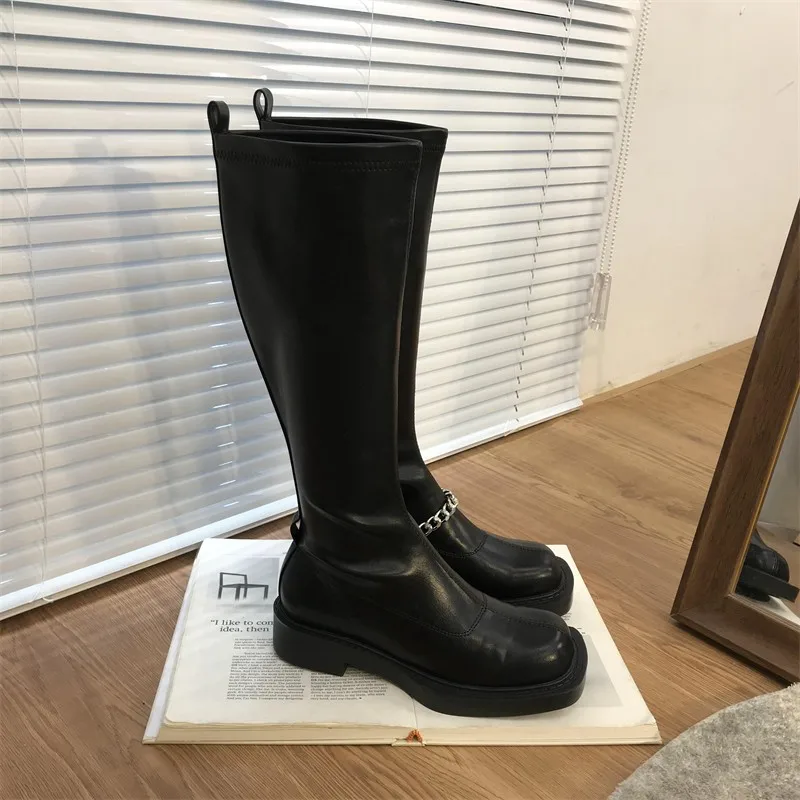 BKQU South Korea Dongdaemun Square Head Chain Women's 2022 Autumn Winter New Fashion All-match Comfortable Black Knight Boots