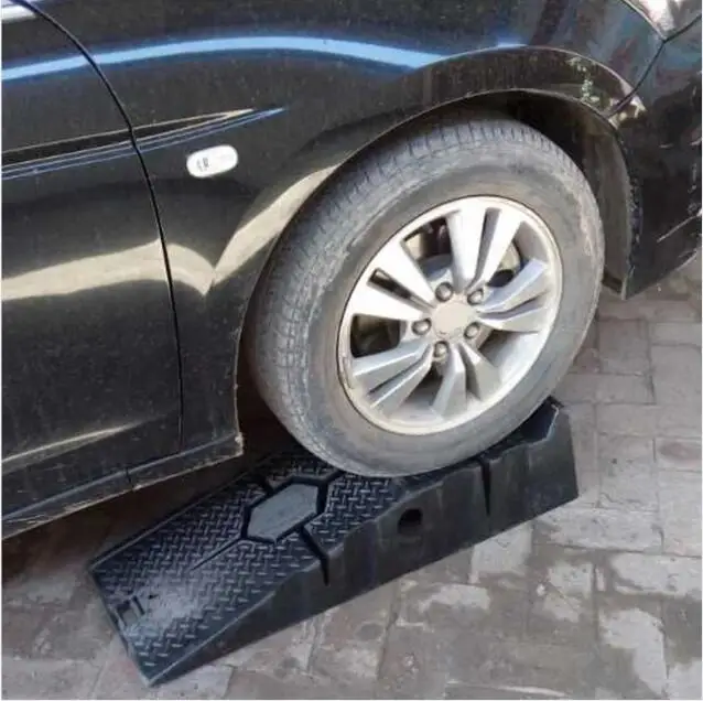 1pcs Auto Repair Maintenance Slope Road Oil Change Bracket Ramp Ladder Maintenance Plastic for Slope Road Repair Bracket Board