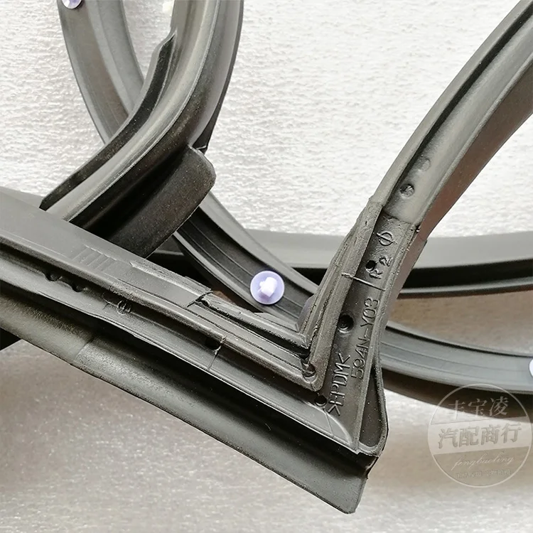 For Toyota Land Cruiser 4700 LC100 Lexus LX470 Door Edge Rubber Strip Door Seals