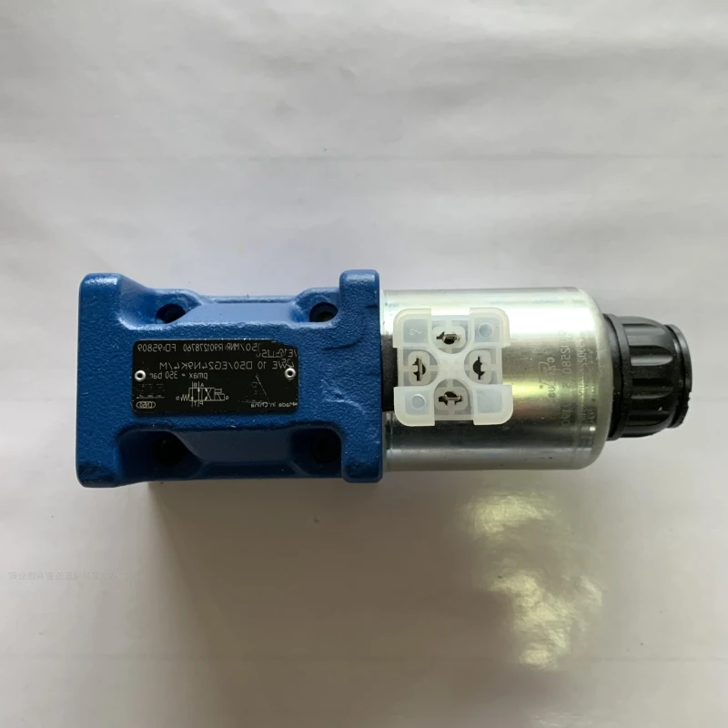 

Совершенно новый оригинальный электромагнитный шаровой клапан M-3SED6CK1X/350CG24N9K4 R900052392