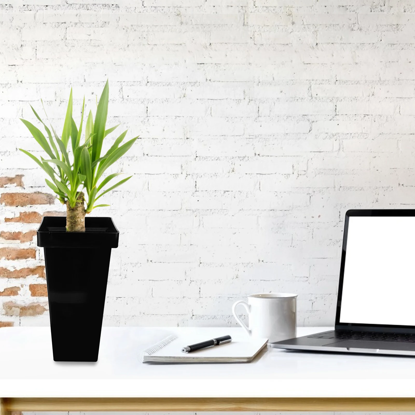 

Plastic Flower Container Simple Elegant Pot for Home Decoration Wake Flower Barrel High-Quality Materials Stylish Design