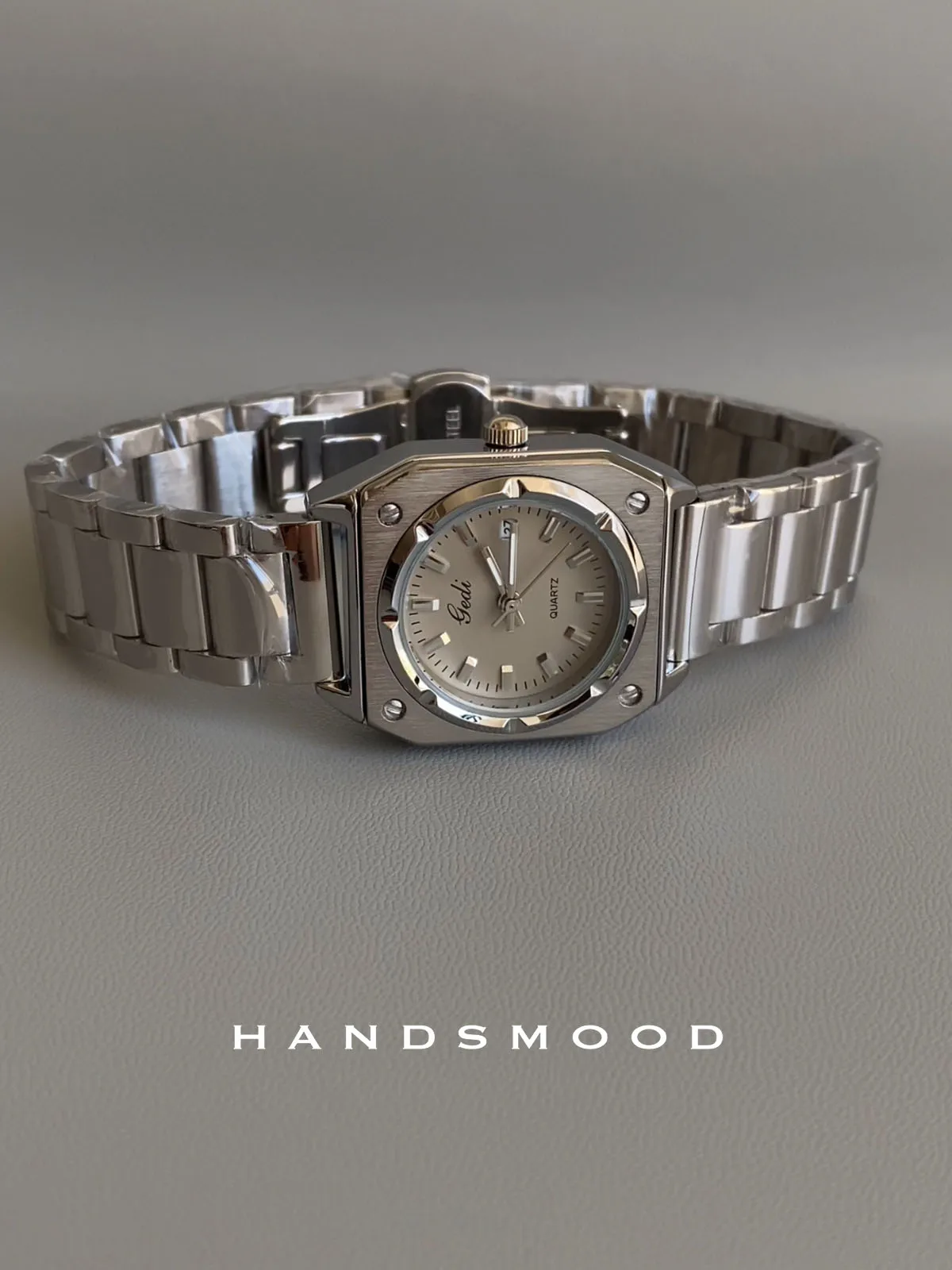 

Women's high-end watch, luxury fashion steel belt chain, high-end temperament, versatile women's watch, women's gift