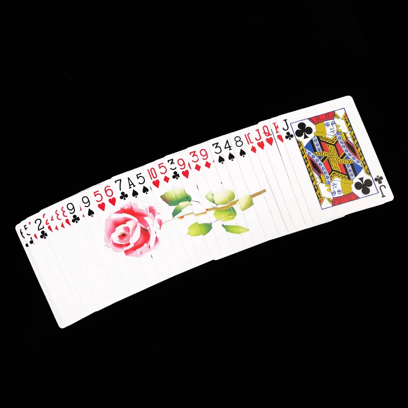 ارتفع سطح السفينة الخدع السحرية الآس إلى بطاقة الورد إلى الورد الحقيقي ظهور زهرة ماجيا رومانسية عن قرب أوهام الحيل Mentalism الدعائم