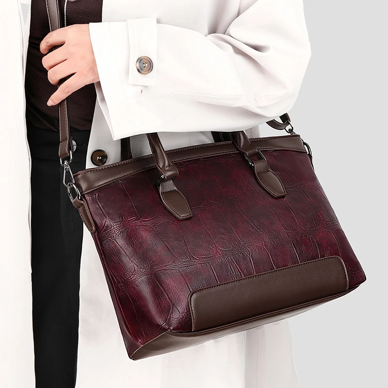 

Large-capacity ladies' handbag, high-end retro bag, versatile ladies' shoulder bag, tote bag, middle-aged mom's bag