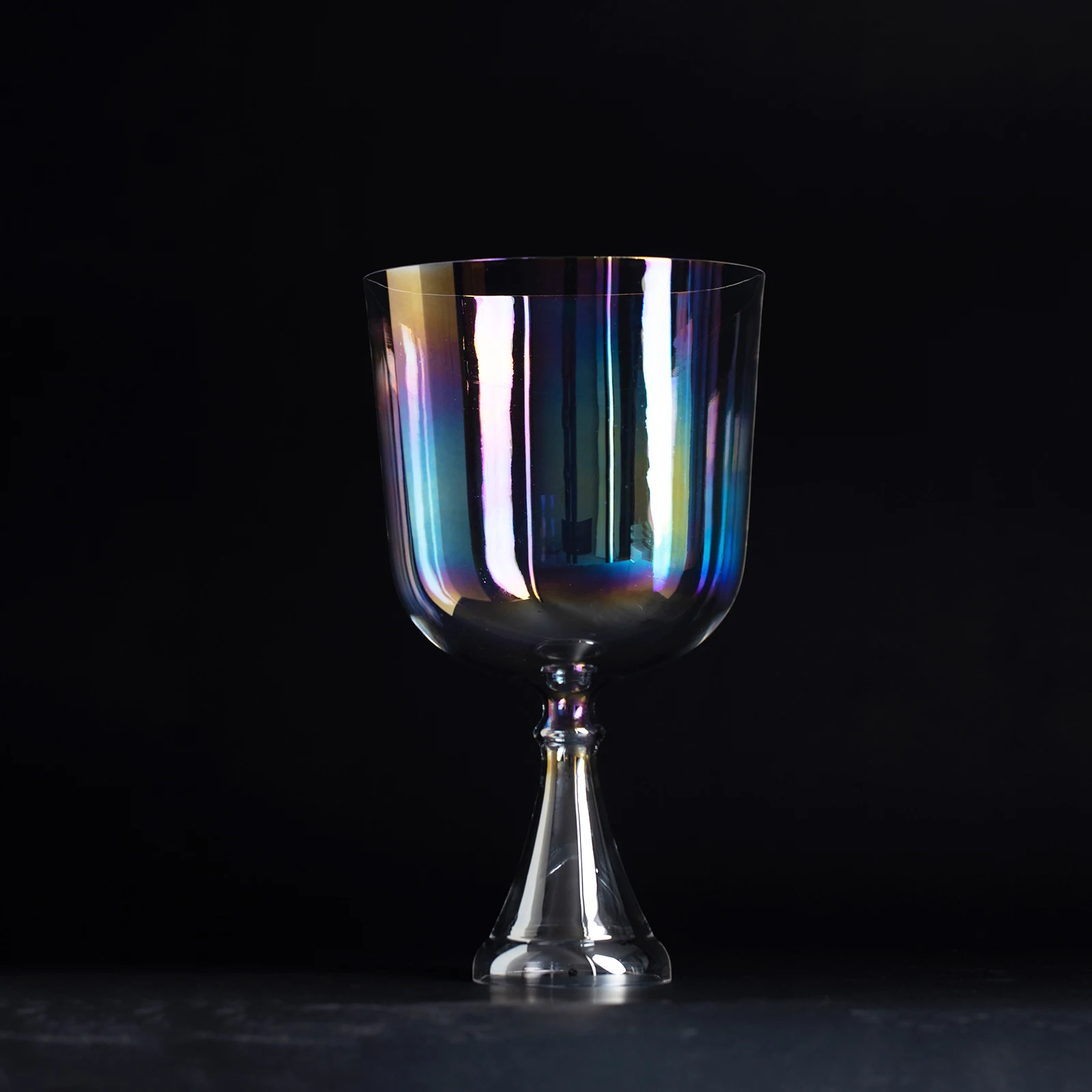 

Hye-eun Cosmic Light Clear Quartz Crystal Singing Bowl Handheld Holy Grail for Stress Relief Sound Healing and Meditation