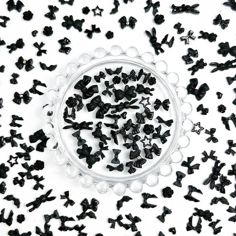 50ชิ้นที่การตกแต่งศิลปะเล็บรูปโบว์สีดำรูปหัวใจเรซินมินิตกแต่งเล็บสไตล์เข้มอุปกรณ์ทำเล็บมือแบบทำมือ