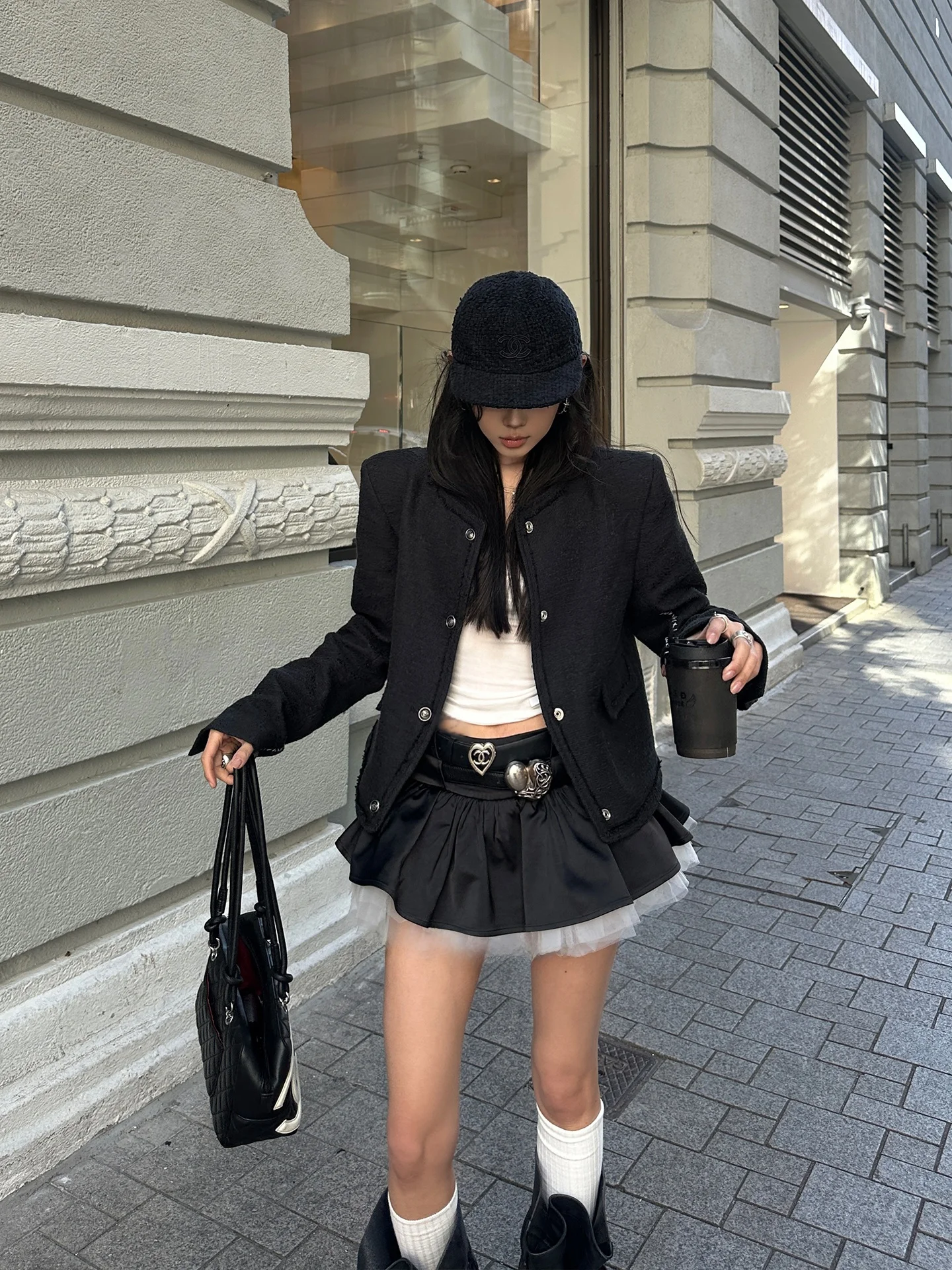 Black Shoulder Pad Short Quilted Jacket Women's Spring Lightweight Luxury Loose Fit Shirt Style Fashion Wardrobe Essential
