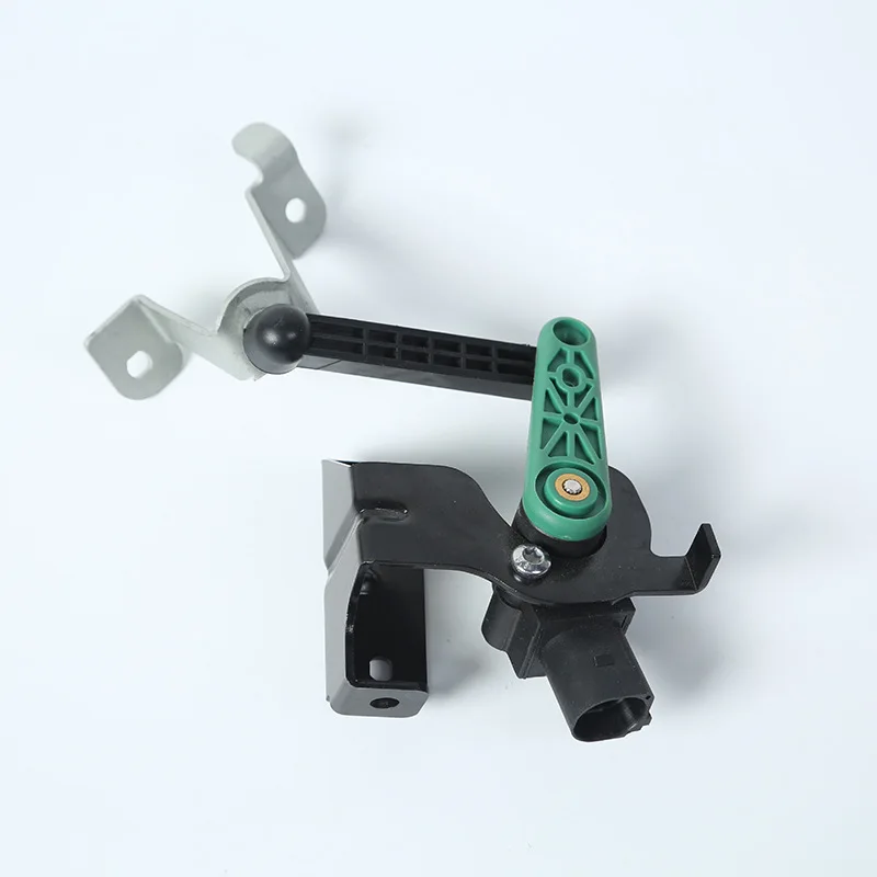 

Датчик высоты кузова 5Q0512521F для Audi VW Skoda - замена датчика выравнивания фар