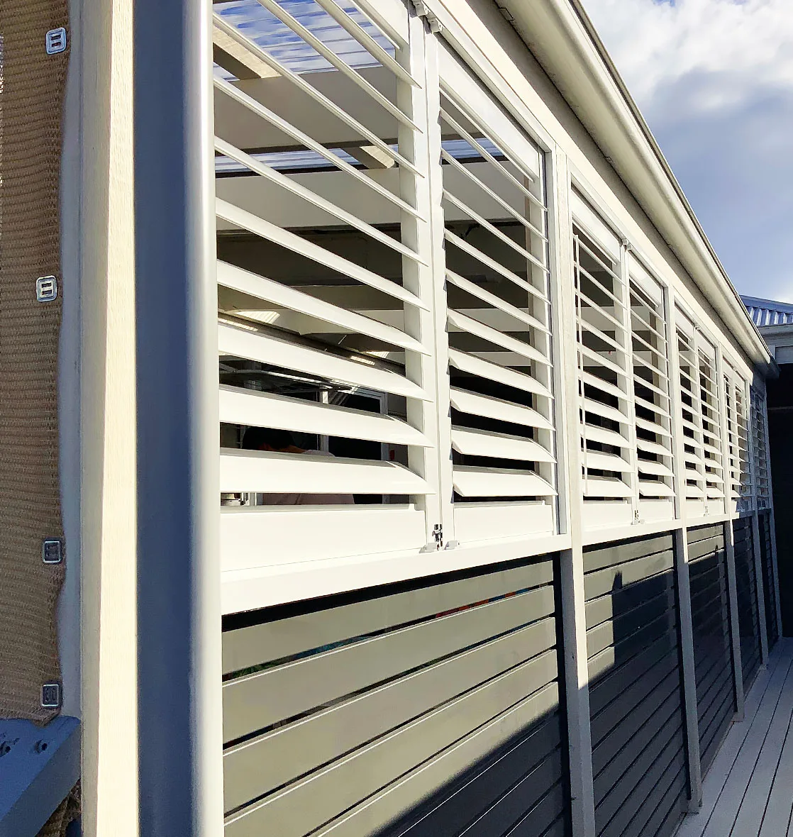 KAKADU Wholesale Custom Modern Aluminum Alloy Waterproof Interior Window Shutters Exterior Plantation Shutters for Window