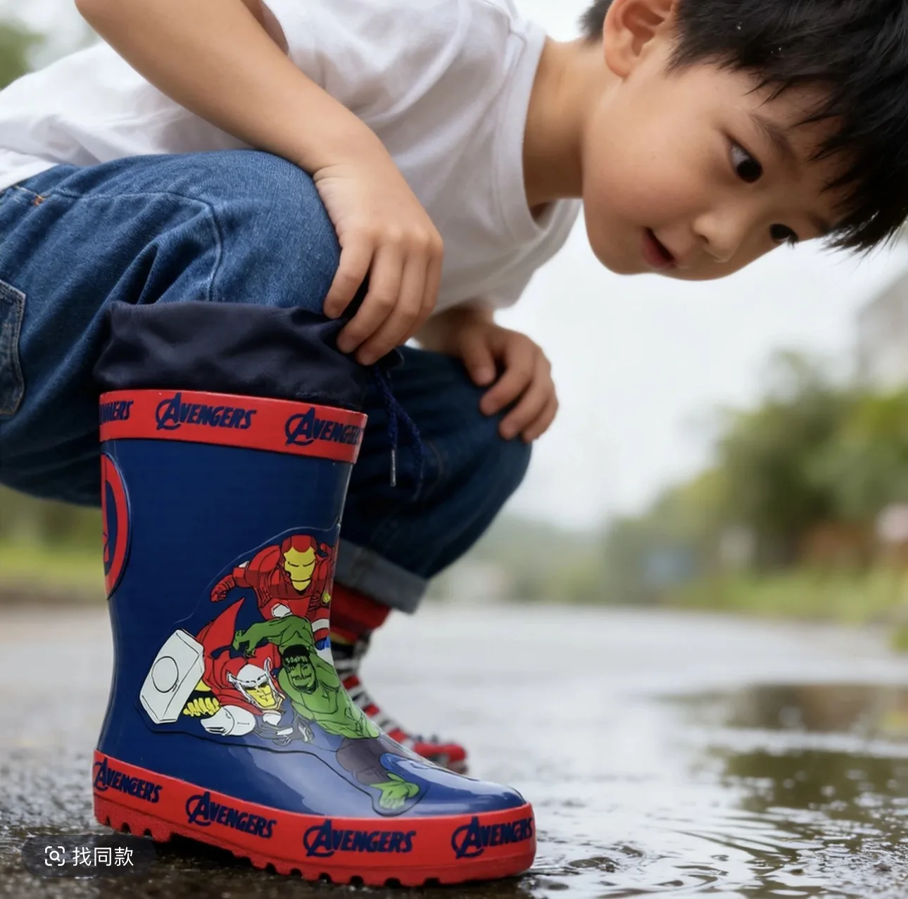 

Disney cartoon kids Captain America Boots Student Rain Boots Children's Fashion Non-Slip Short shoes