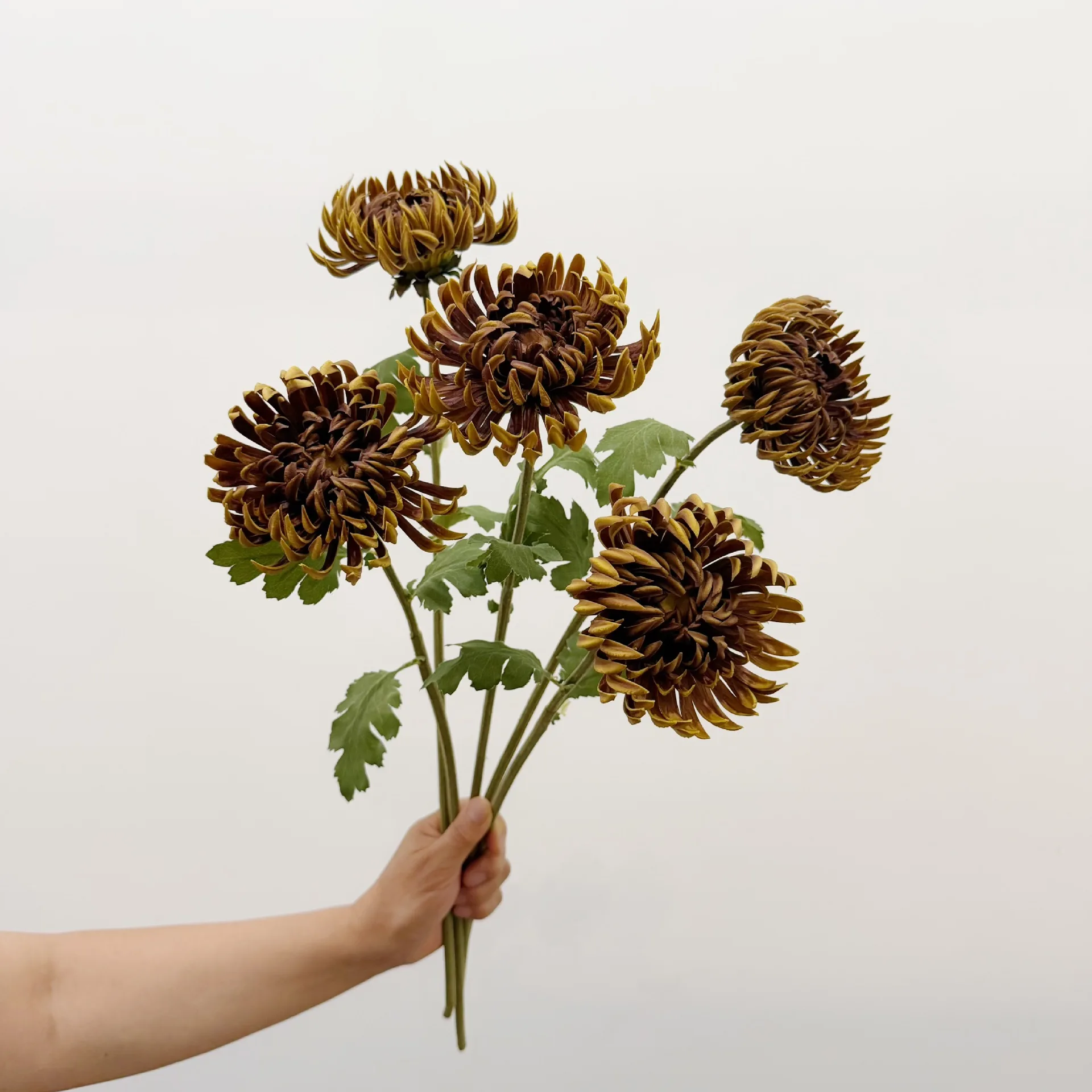 2 Stück Künstliche Blumen PU-Chrysanthemen Heimdekoration Hochzeitsblumenarrangement DIY Brautstrauß Zubehör Partydekoration – Detail 5