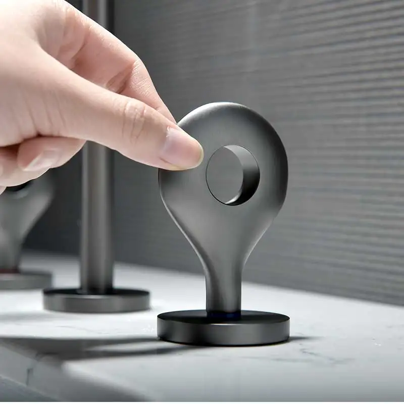 

Новый дизайн, латунный пистолет для ванной комнаты, серый смеситель для раковины