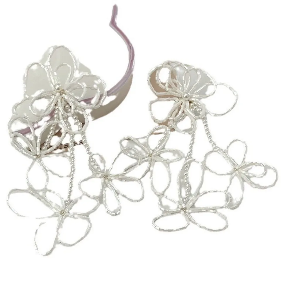 2025 New Korean Wedding Beaded Hollow Flower Earrings Wedding Bride Dress Accessories Stud Female  Women Earrings Piercing