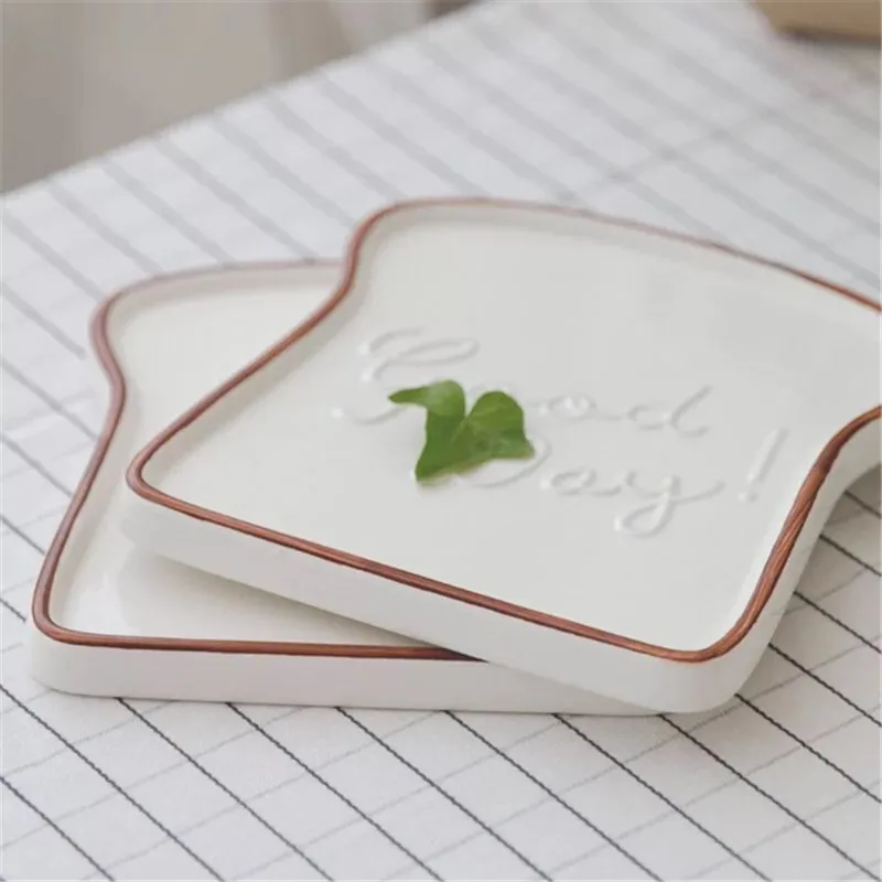 6.5 Inch Toast Plate Ceramic Dinner Plate Kitchen Tools Tableware Lovely Korean Children\'s Breakfast Bread Shape Plate