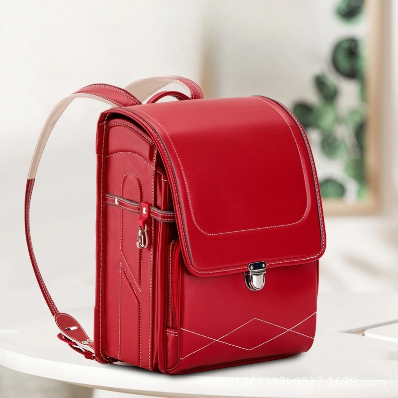 Large capacity backpack for men and women to reduce the burden and prevent drowning