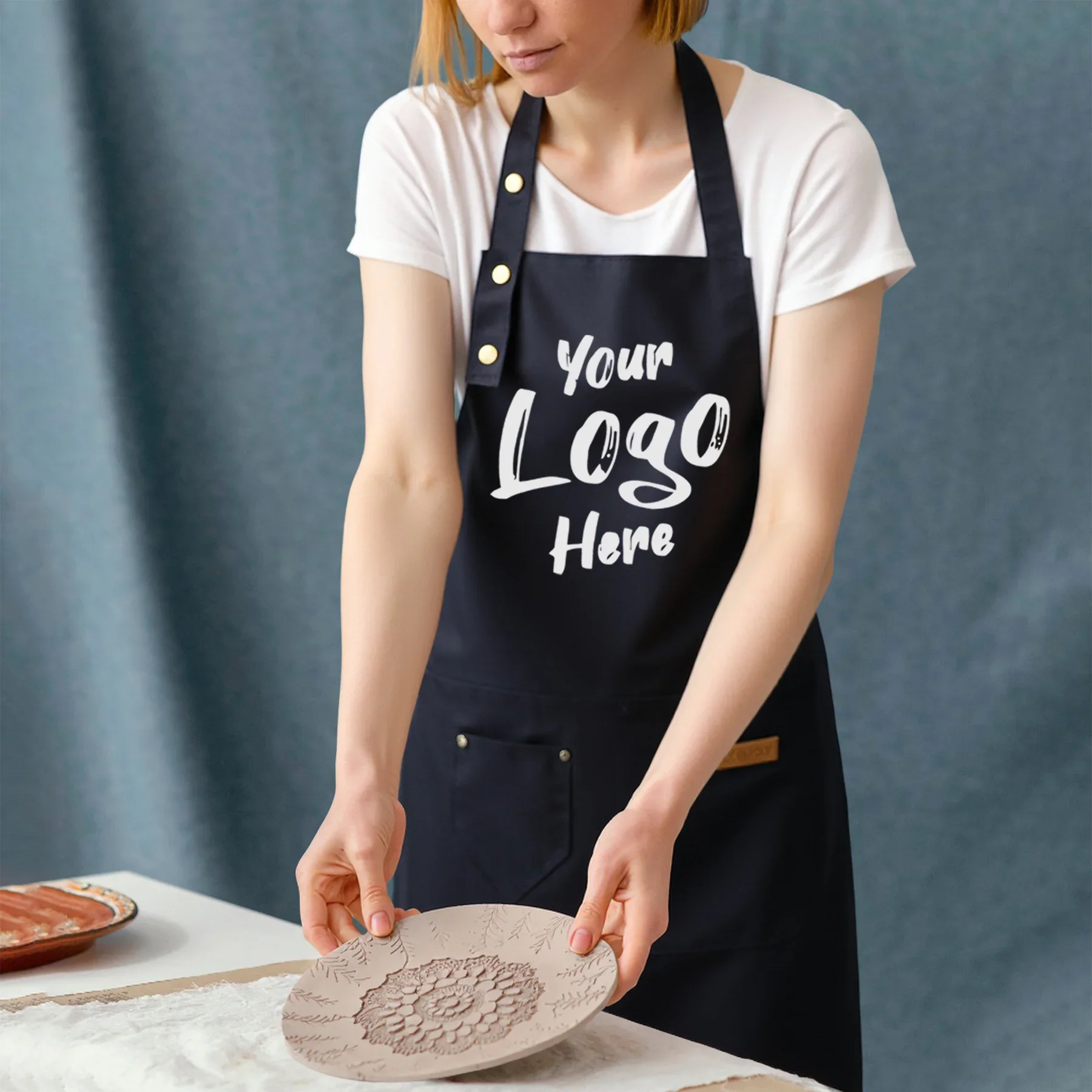 Personalisierte Logo-Schürze mit Taschen, Verstellbare Wasserdichte Schürze für Haushalt, Küche, Gartenarbeit, Arbeitskleidung, Küchen- und Restaurant-Arbeitsschürze
