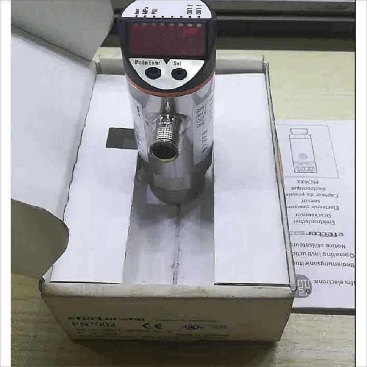 

IF Ms Pressure Sensor with Display PN7078 PN7092 PN7032 PN7096 PN7093 PN5004 PN7097 PN7094 PN7099 PN2594 PN7070 PN7071 PN7592