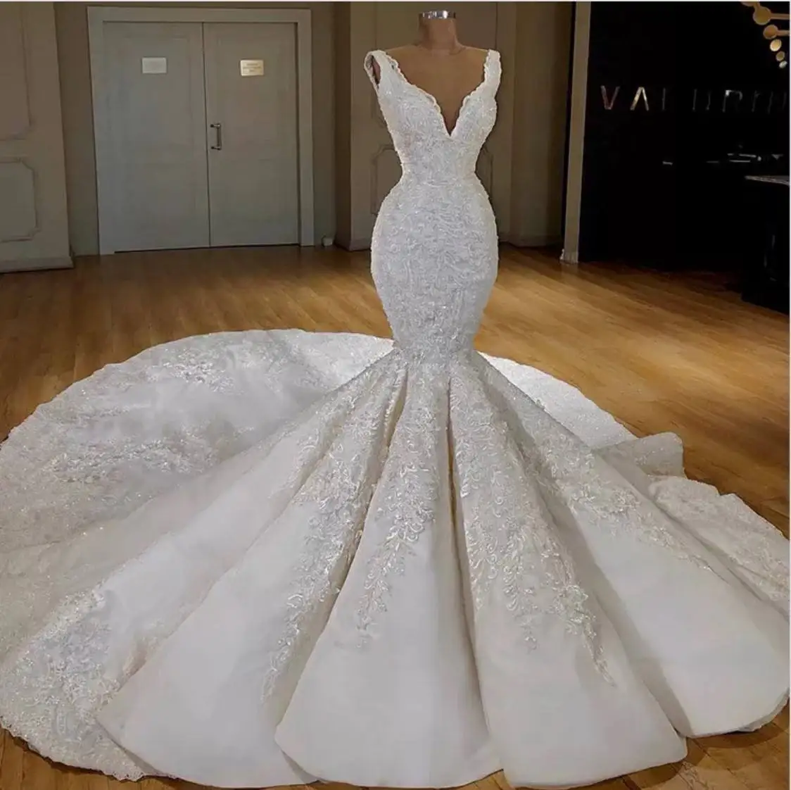 

Bride Custom Size Mermaid Tail Ivory Wedding Dress Lace African Wedding Dresses Vestido De Noiva