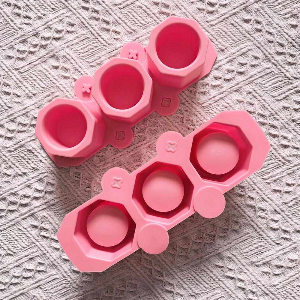 1 قطعة 3-تجويف زهور سداسية دائرية قالب من السيليكون ، حامل شموع حرفي ذاتي الصنع قالب نباتي صغير