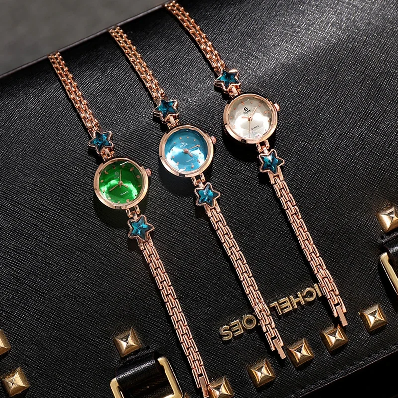 นาฬิกาข้อมือผู้หญิงดาวนำโชคสีฟ้าสไตล์เกาหลีสำหรับผู้หญิงนาฬิกาข้อมือนักเรียนแฟชั่นสร้อยข้อมือหรูหรา