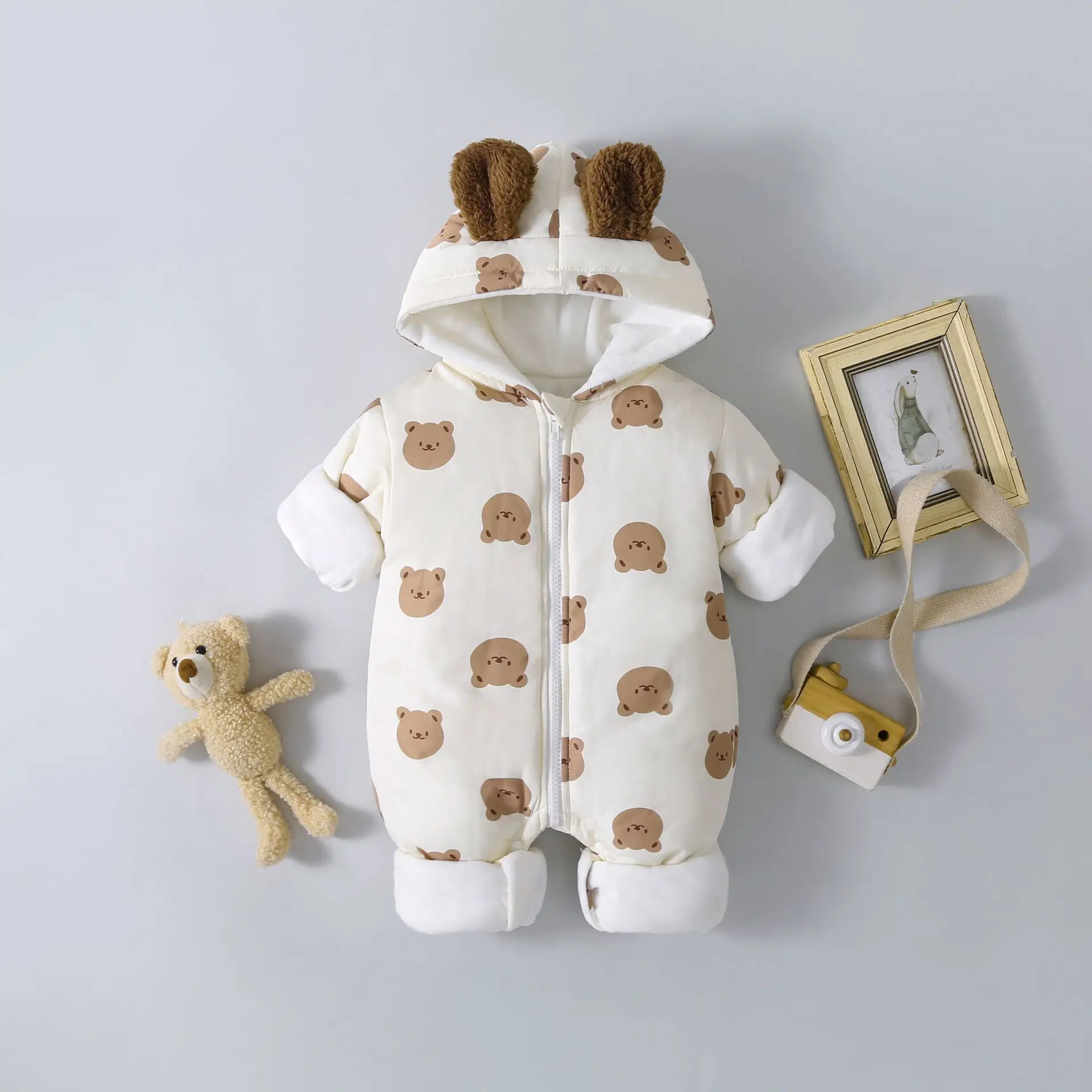 

Зимний комбинезон для младенцев 2025 года, детский комбинезон с капюшоном и принтом медведя, теплый комбинезон для новорожденных на флисовой подкладке для детей 0-24 месяцев