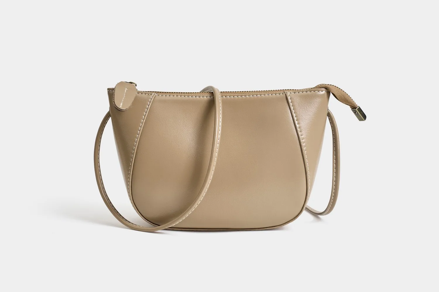 حقيبة كتف جديدة ذات سعة كبيرة لعام 2025 للنساء، محفظة كروس ممتازة قابلة للتحويل، حقيبة يد واسعة ومتعددة الاستخدامات للاستخدام اليومي