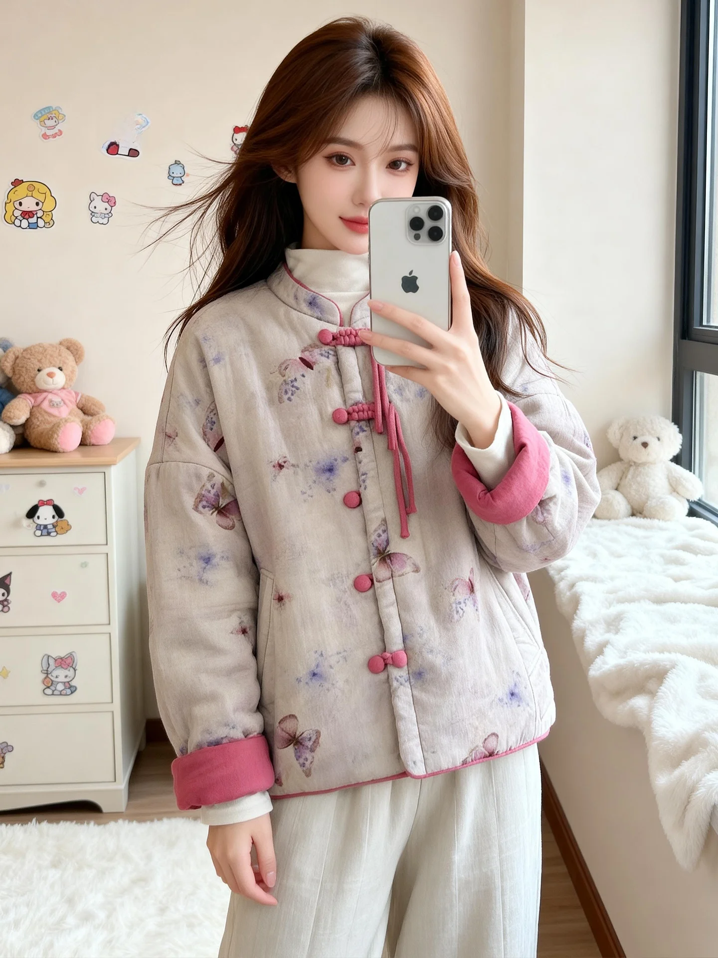 

Fashionable Double-Sided Wear Thickened Cotton Jacket Loose Women's Style with Button up Top Warm Outerwear for Autumn Winter
