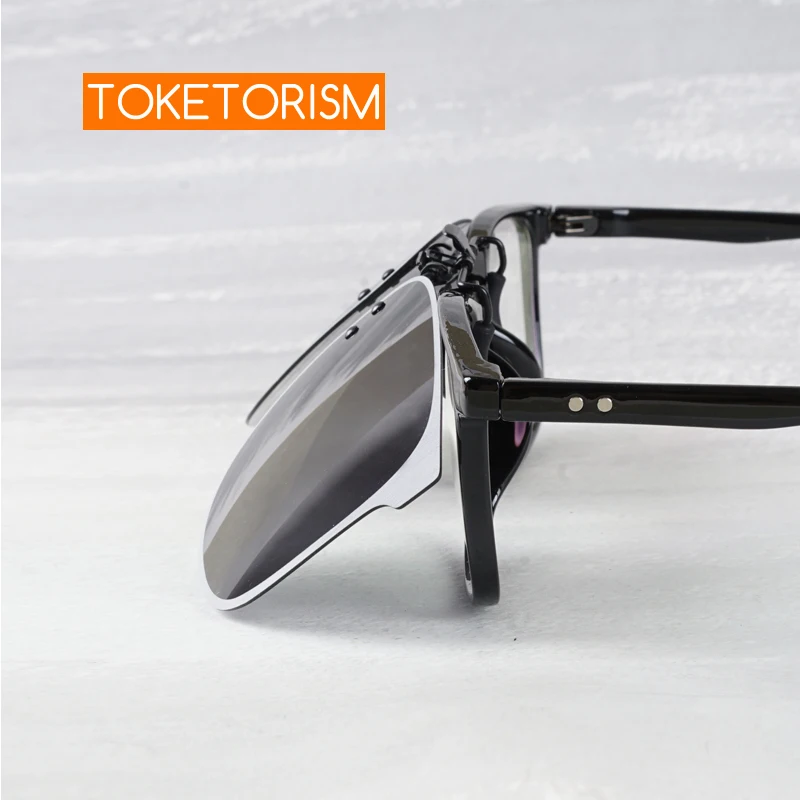 Toketorism Classic Polarized Clip On Glasses Men Photochromic Flip Up Night Vision Glasses Women 3103