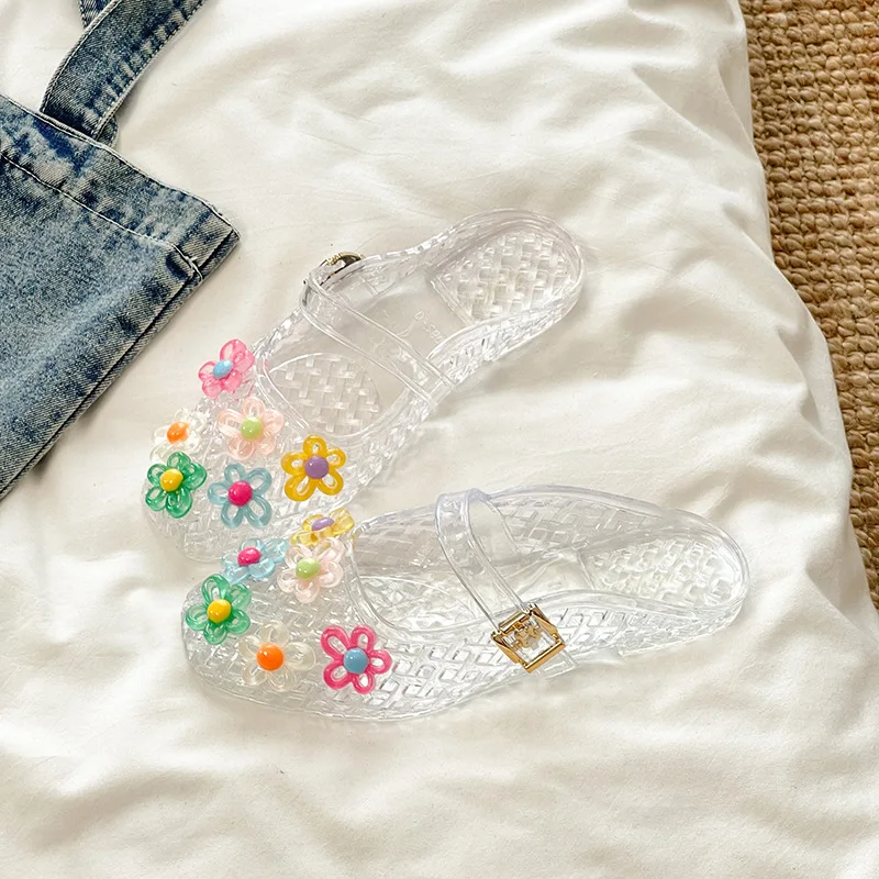 Korean Colorful Transparent Women Clogs Summer Anti Slip Ins Cute Flower Crystal Slippers Versatile Outdoor Flat Beach Shoes