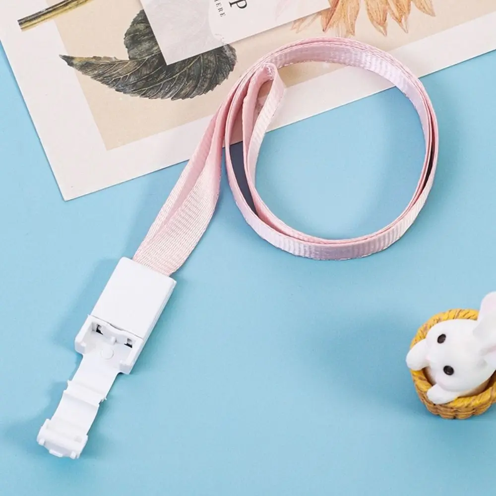 

Durable Plastic Card Sleeves with Lanyard Transparent Card Holder Student ID Card Holder