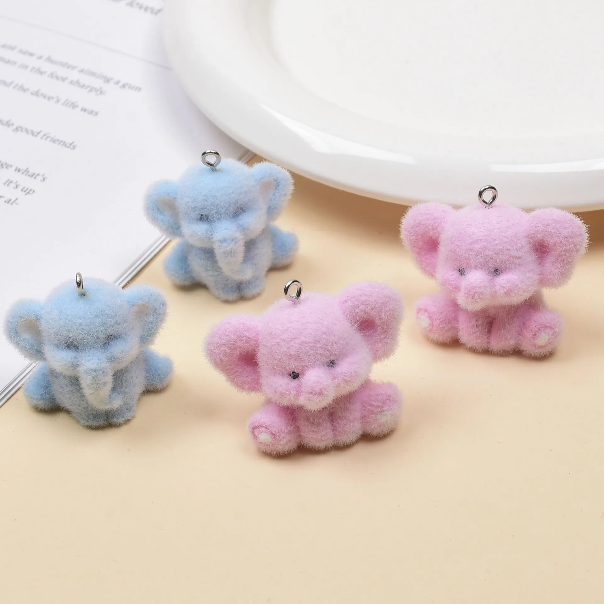 20pcs 3D Cartoon Flocked resin Charms cute elephant Pendant for make DIY Jewelry Necklace Keychains material