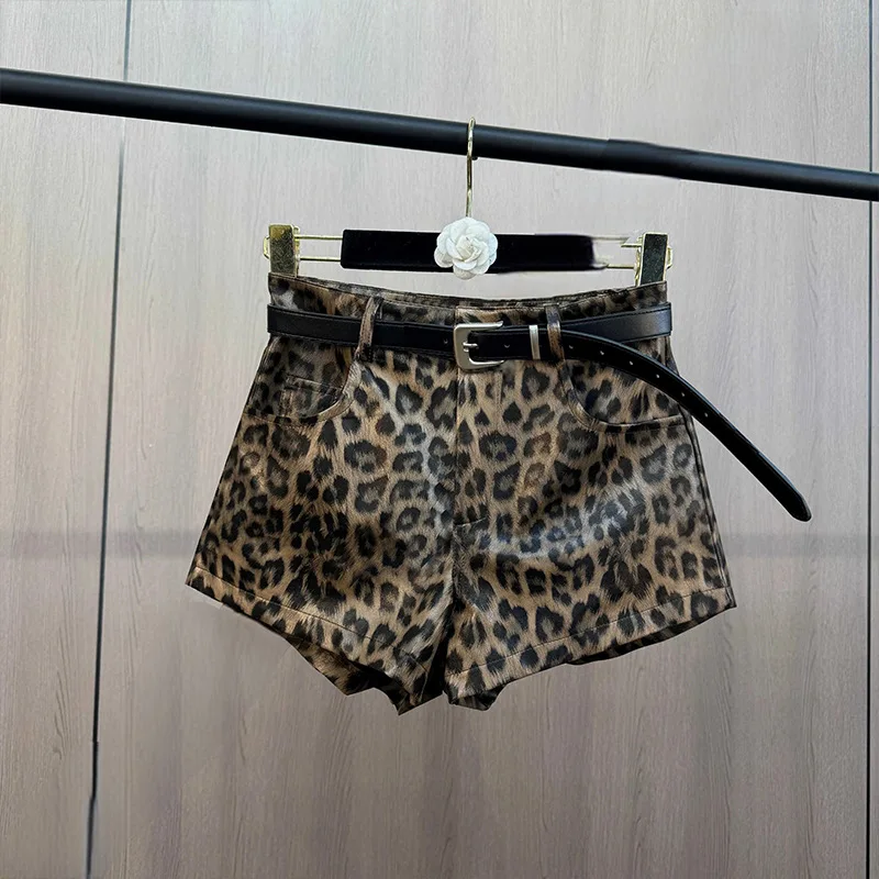 Unique Leopard Print PU Leather Wide Leg Pants Short Shorts Women's New Style Slim Fit Design Sensation Sexy A-Line Mini Skirt