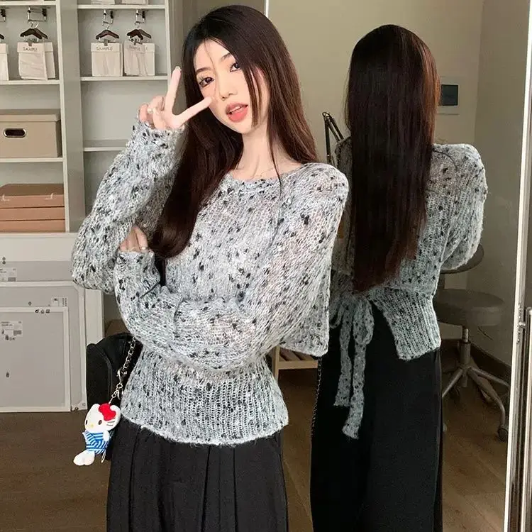 Lazy Design Contrasting Color Lightweight Sweater 2025 Spring New Style Strappy Hollow Loose Versatile Long-Sleeved Top