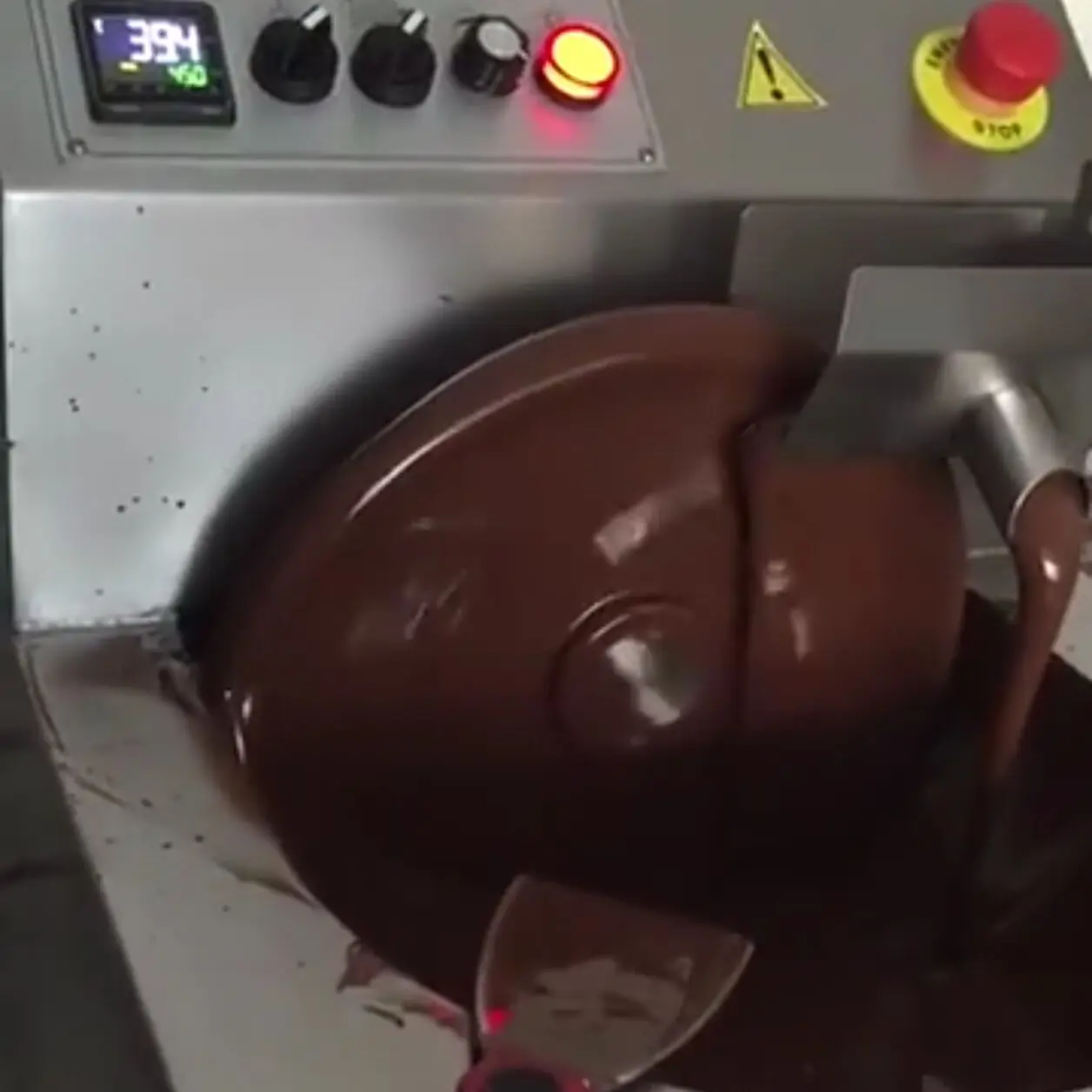 

Wholesale High Quality 304 Stainless Steel Chocolate Melting Machine