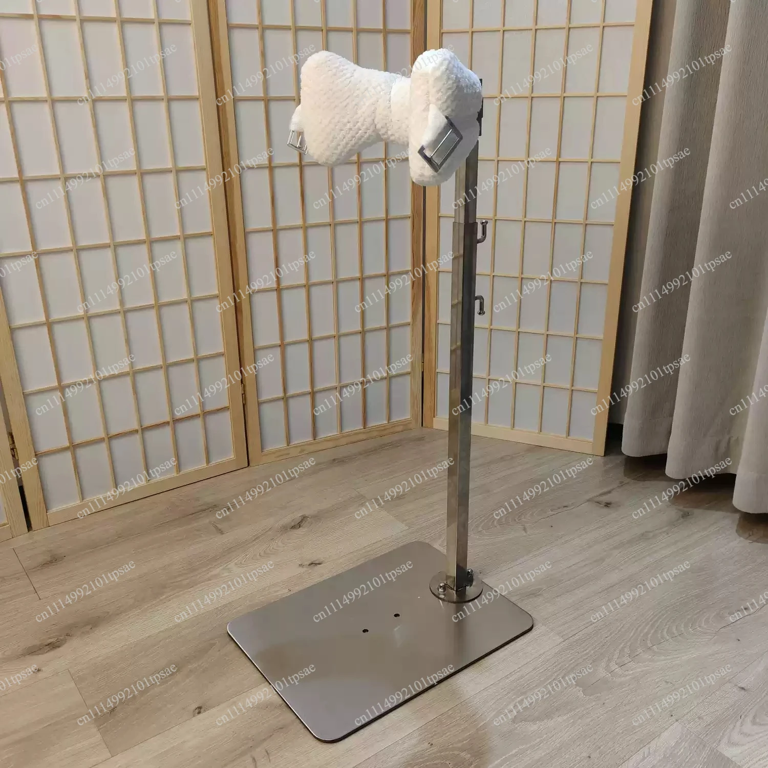 Standing stand, waist support, cross functional, and humanoid stand