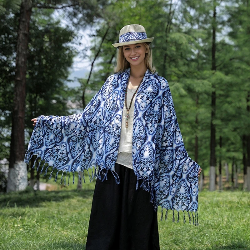 Bufanda de algodón con estampado de marca de lujo para mujer, estolas de playa, chal cálido, Hijab, pañuelo para la cabeza, moda de otoño, 2024