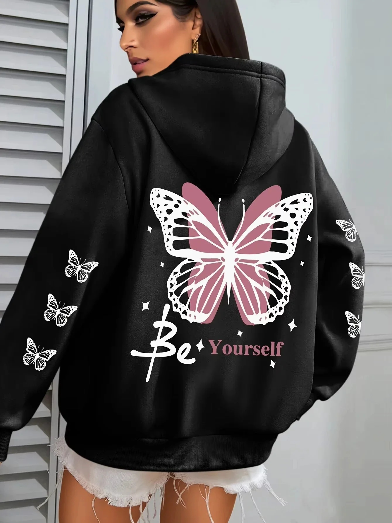 2025 New European-style women's drop-shoulder loose printed casual hoodie Leisure fashion trend Walking and dressing for free