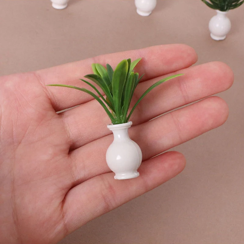 1pc Dollhouse Mini Plastic Simulation Vase Green Plant Miniature Model Mini Floral Arrangement Toy Ornaments
