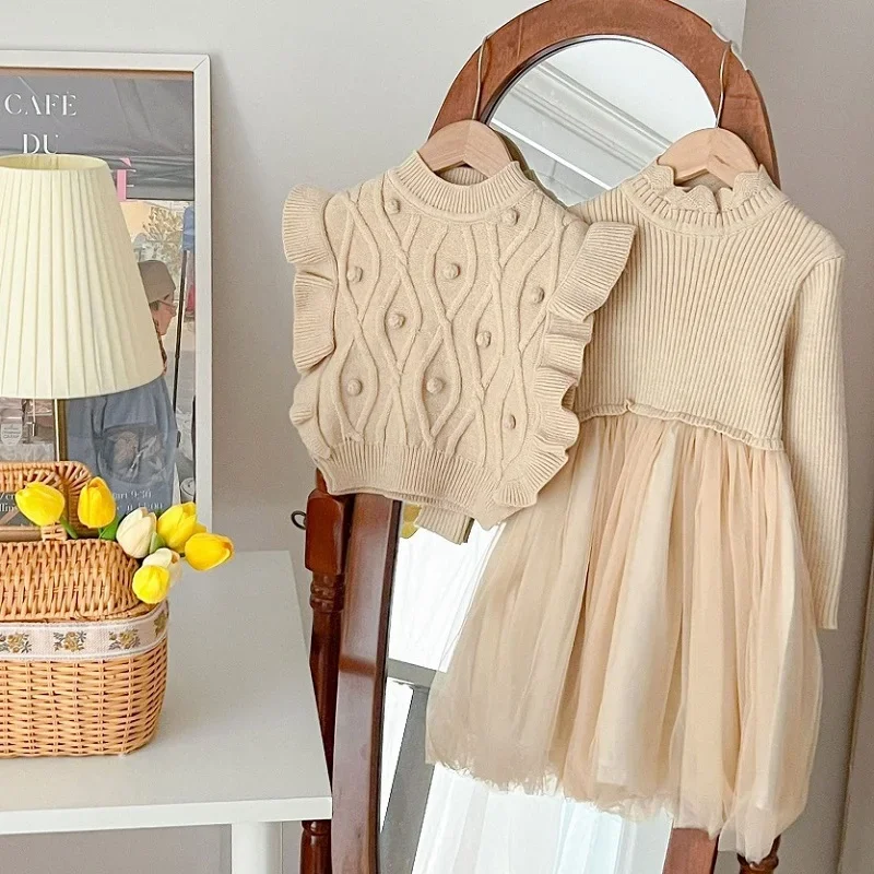 

2025 Autumn/Winter New Baby Fashion Dot Knitted Mesh Skirt Vest Two Piece Set Sweet Korean casual skirt 2PCS Girl's Knitted Set