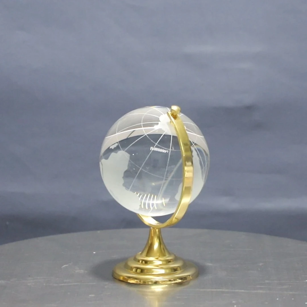 petit-globe-de-cristal-grave-en-verre-personnalise-vente-en-gros-bon-marche-monde-debar-faveurs-de-fete-de-mariage