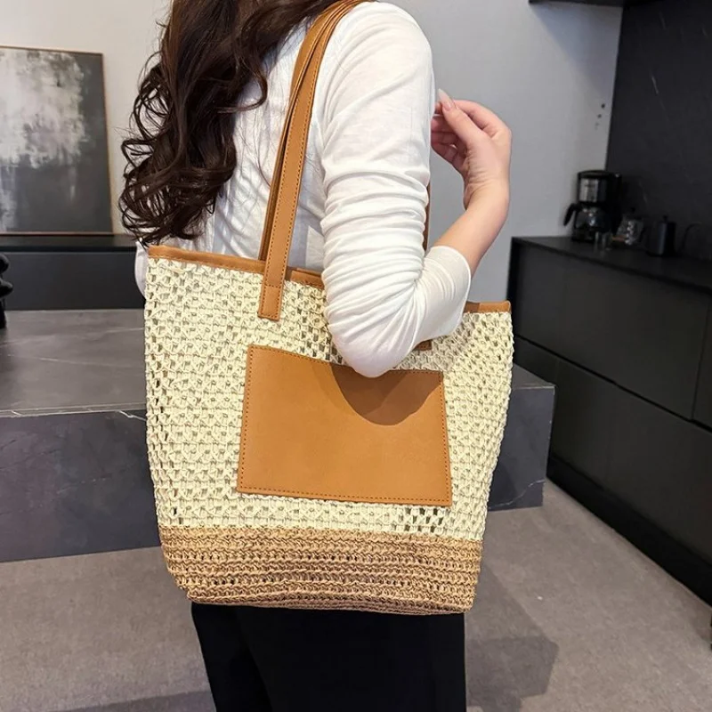 

Fashionable Leather Women's Shoulder Bag High-End Luxury Brand Classy Artistry Trendy Vintage Commuter Bag​