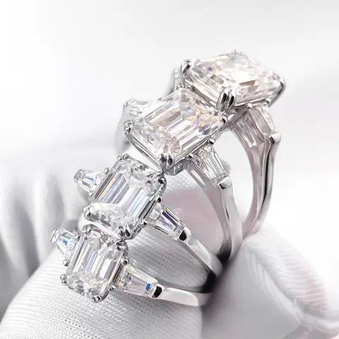 1-4 Carat Emerald Cut Moissanite Rings for Women D VVS1 Three Stone Diamond Engagement Ring Side Baguettes 925 Silver Jewelry