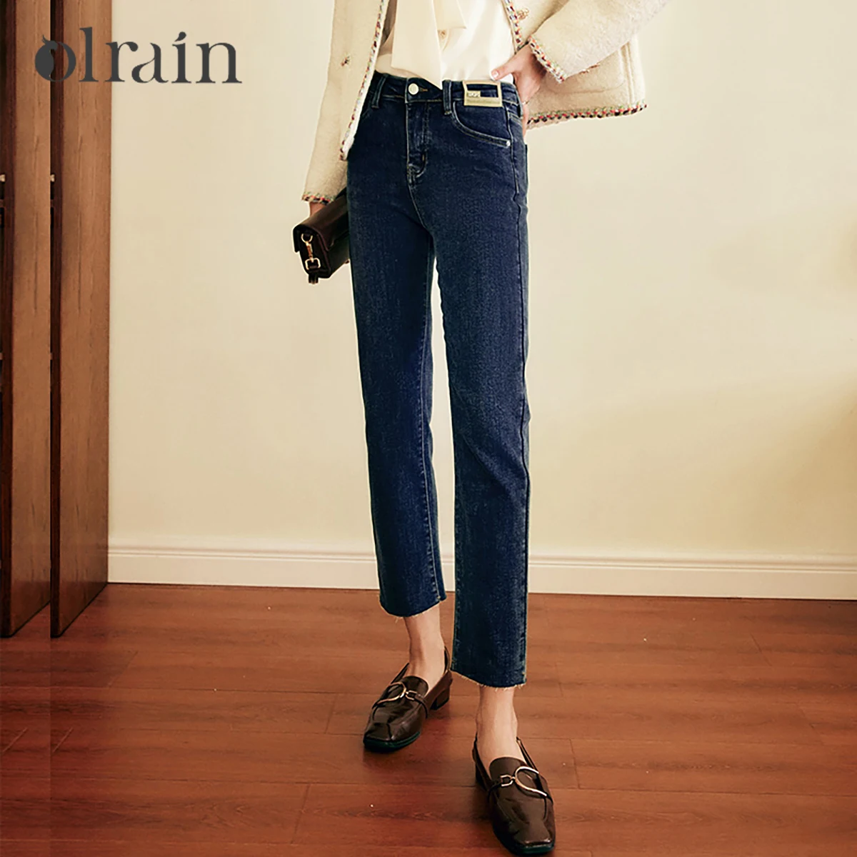 

Женские французские джинсы OLrain, осень 2023, новинка прямых джинсов с высокой талией, однотонные повседневные модные укороченные брюки, элегантные O22DA60209
